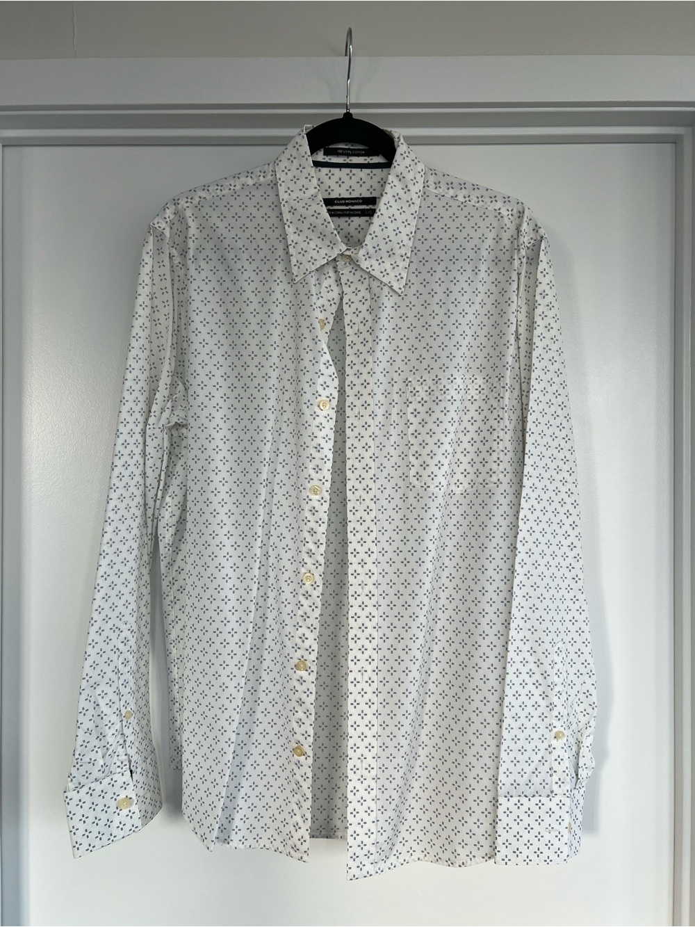 Club Monaco Men's White Patterned Long-Sleeve Cotton Shirt, Size Large